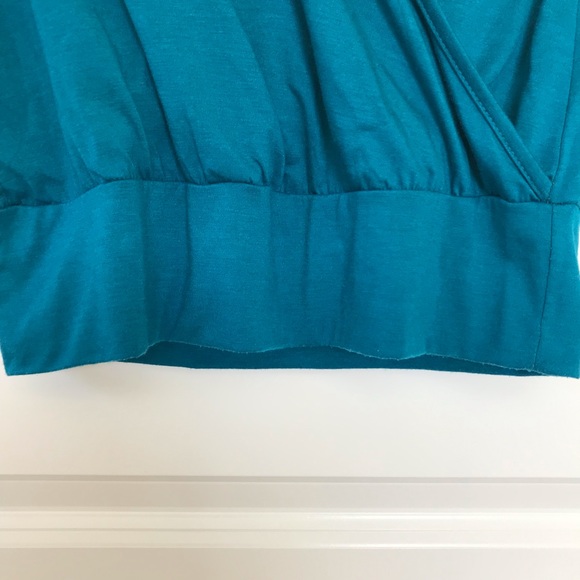 Lucca Open Sleeve Wrap Top - Picture 6 of 9